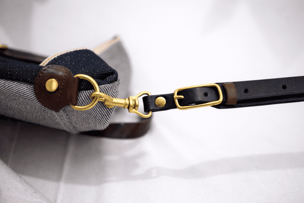 Javier - Sling Bag