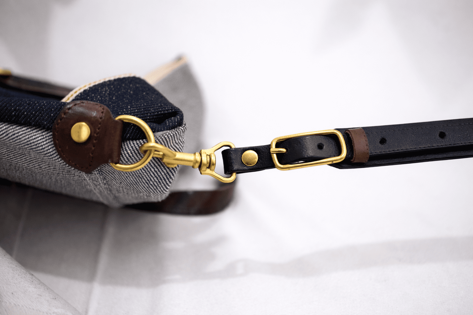 Javier - Sling Bag - Image 3